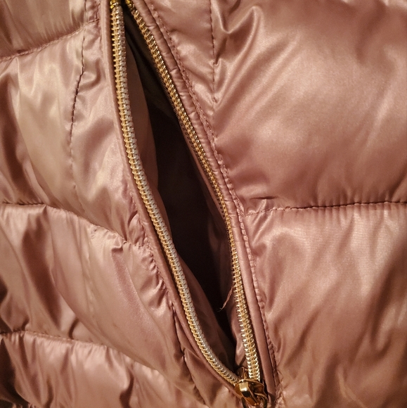 Calvin Klein Women's Mauve Puffer Collared Zip-up Vest Size Large - Picture 6 of 15